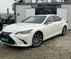 LEXUS ES 300H PRESTIEGE CVT KITŰNŐ ÁLLAPOT! GYÁRI FÉNYEZÉS! SZERVIZKÖNYV!
