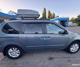 KIA CARNIVAL 2011 – 7 PLACES – IDÉALE POUR FAMILLE ET VOYAGES – TRÈS BON ÉTAT