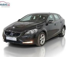 VOLVO V40 T3 VOLVO V40 T3 KINETIC