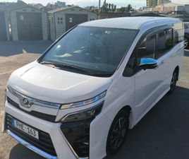 TOYOTA VOXY TOYOTA VOXY 2,0L 2019