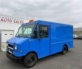 FORD E350 CUTAWAY 2004 FORD E350 COMMERCIAL CUTAWAY UTILITY MASTER