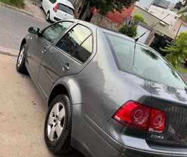 VENDO BORA 2.0 NAFTA TRENDLINE - 2011