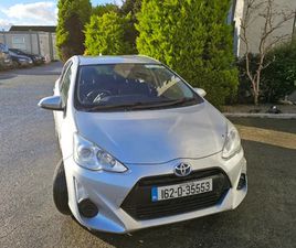 TOYOTA PRIUS C TOYOTA AQUA