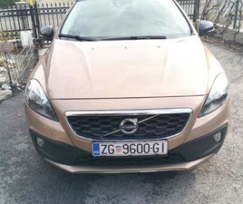 VOLVO V40 CROSS COUNTRY