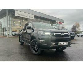 TOYOTA HILUX INVINCIBLE X PICKUP'S 2.8 D-4D INVINCIBLE X AUTO 4WD EURO 6 (START/STOP) 4DR