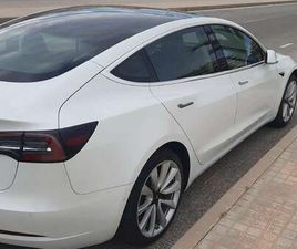 MODEL 3 STANDARD RWD PLUS