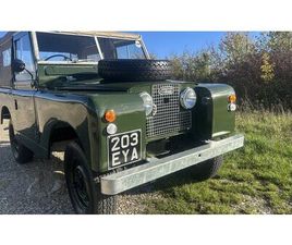 LAND ROVER SERIE II 1959 LAND ROVER SERIES 2 VERT FONCÉ MANUEL, 5 VITESSES CO...