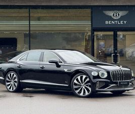 2025 (25) - 4.0 V8 HIGH-PERFORMANCE 25.9KWH AZURE SALOON 4DR PETROL PLUG-IN HYBRID AUTO