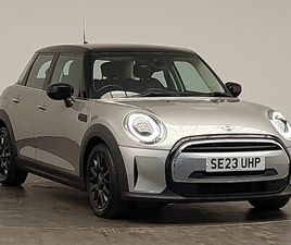 2023 - 1.5 COOPER CLASSIC 5DR AUTO [COMFORT/NAV PACK]