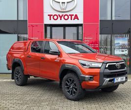 TOYOTA HILUX DOUBLE CABINE INVINCIBLE 2.8 D-4D AUTOMAT