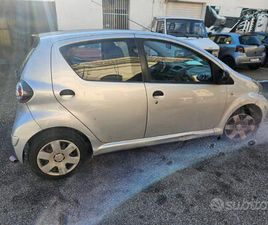 TOYOTA PORTE TOYOTA AYGO 2010 EURO 5