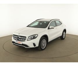 MERCEDES GLA GLA 200 MERCEDES-BENZ GLA 200 D 7G-DCT