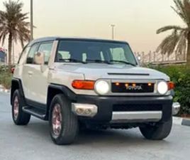 TOYOTA FJ CRUISER
