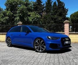 AUDI - RS4