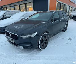 D4 AWD BUSINESS AUT ** VETOKOUKKU / PA-LÄMMITIN / VOC / ADAPT.VAKKARI / TUTKAT / PILOT ASSIST**