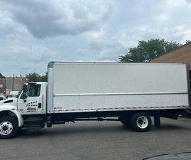 MUST SEE 24FT BOX TRUCK WITH LIFTGATE