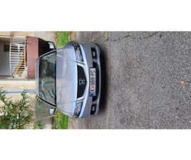 PRODAVAM HONDA ACORD