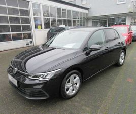 VOLKSWAGEN GOLF LIFE 2.0 TDI NAVI LED ALU APS ACC SITZHEIZU