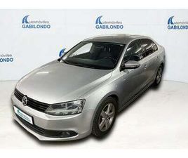 VOLKSWAGEN JETTA VOLKSWAGEN JETTA 1.9TDI ADVANCE BLUEMOTION