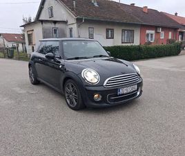 MINI COOPER COOPER D, 2011 GOD.