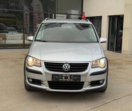 VOLKSWAGEN CROSSTOURAN CROSS 6+ 1
