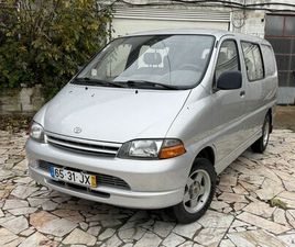 TOYOTA HIACE