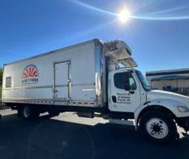 FREIGHTLINER M2 106 2016 FREIGHTLINER M2 106 REEFER BOX TRUCK