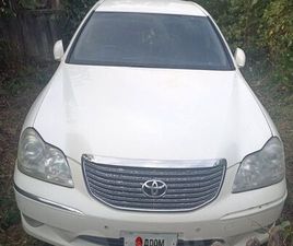 TOYOTA CROWN MAJESTA