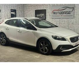 VOLVO V40 2.0 D2 LUX AUTO EURO 6 (START/STOP) 5DR