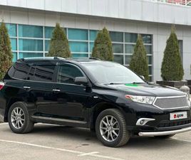 TOYOTA HIGHLANDER