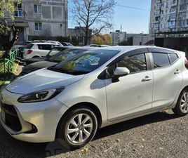 TOYOTA PRIUS C