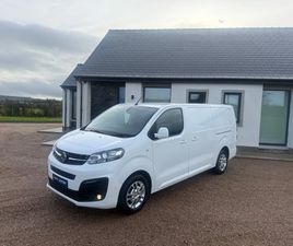 VAUXHALL VIVARO COMMERCIALS