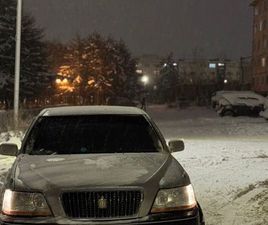TOYOTA CROWN MAJESTA