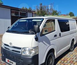 TOYOTA HIACE