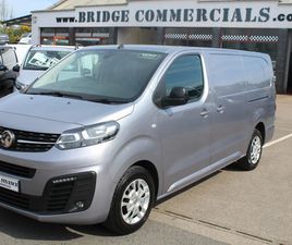 VAUXHALL VIVARO COMMERCIALS