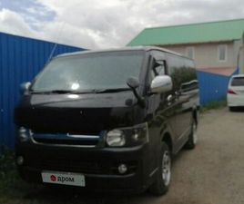 TOYOTA HIACE