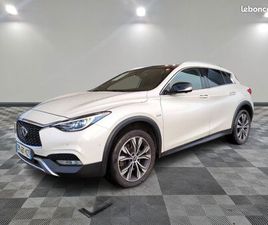 INFINITI QX30