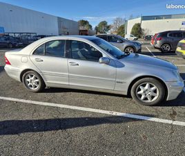 MERCEDES CLASE C C 220 MERCEDES C220 W203 DIESEL BON ÉTAT PEU DE KILOMÈTRES