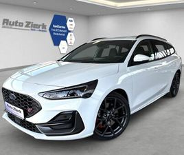 FORD FOCUS SW ST FORD FOCUS TURNIER ST X 2.3 ECOBOOST AUT. ACC LED B&O