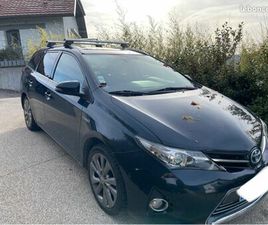 TOYOTA AURIS TOURING SPORTS TOYOTA AURIS BREAK HYBRIDE