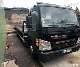 MITSUBISHI CANTER DÉPANNEUSE MITSUBISHI CANTER