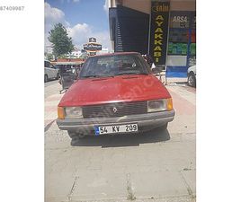 RENAULT R9 1.4 BROADWAY