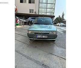 RENAULT R9 1.4 BROADWAY