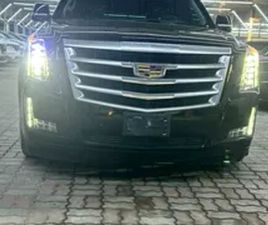 CADILLAC ESCALADE