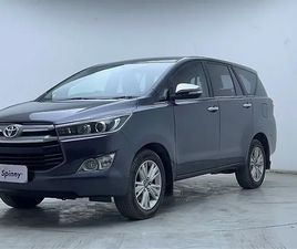 TOYOTA INNOVA
