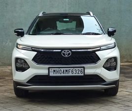 TOYOTA URBAN CRUISER