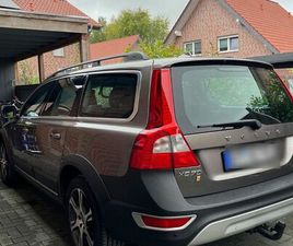 VOLVO XC70 D5 VOLVO XC70 2.4D D5 LEDER SUMMUM 8-FACH SCHECKHEFT