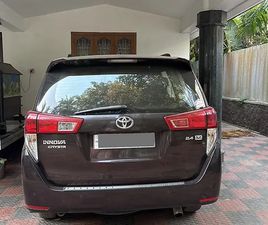 TOYOTA INNOVA