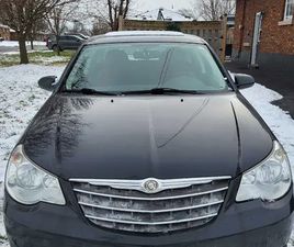 2010 CHRYSLER SEBRING TOUTING SEDAN