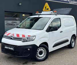 CITROEN BERLINGO VAN 9 990 HT CITROEN BERLINGO VAN 950KG 1.6 BLUEHDI 100 S&S CLUB. GRIP CONTROL + GIRAFON